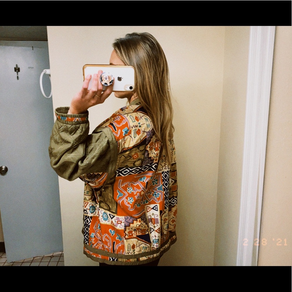✨SOLD✨Vintage Mureli Silk Jacket